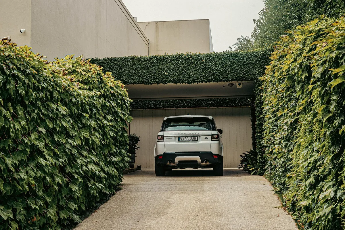 EV・テスラカテゴリの記事「テスラ Model Y L 日本価格は749万円。納期と補助金、Model Yオーナーが冷静に整理した」のイメージ画像